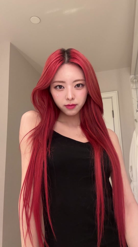 tiklocker_#WHAT_MIDZY_WANT_2024 𝙔𝙤𝙪 𝙬𝙞𝙡𝙡 𝙛𝙞𝙣𝙙 𝙤𝙪𝙩 𝙩𝙝𝙖𝙩... 👀 #ITZY #MIDZY #YUNA #유나.mp4