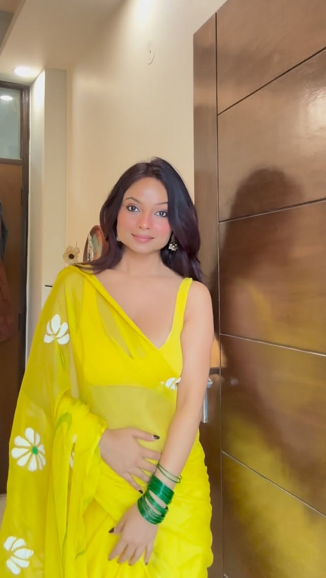 tiklocker_Video by kashyap_deepshikha.mp4