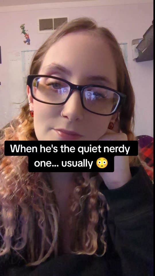 tiklocker_Confidence is soo sexy 🥵 #bookish #booktok #whychoose #bookrecs #book....mp4