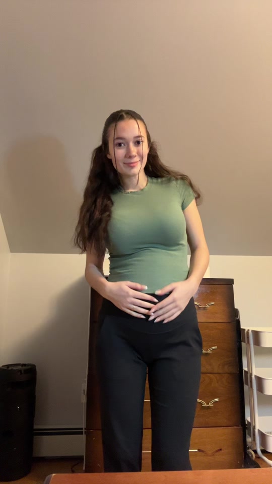 tiklocker_been waiting my entire pregnancy to do this🤗🤗 #28weekspregnant #16wee....mp4