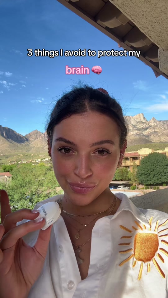 tiklocker_Do not do these things if you care abt your brain 🧠 #mentalhealth #br....mp4