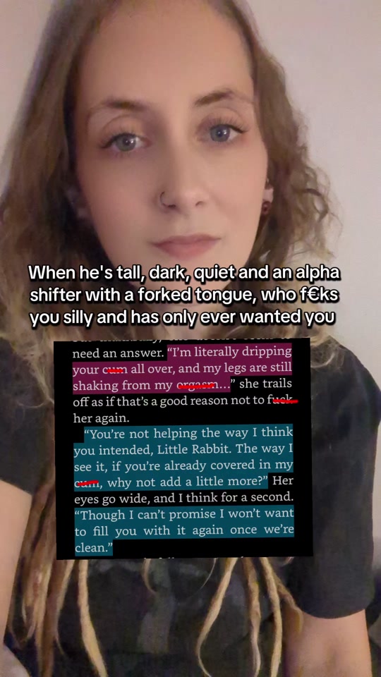 tiklocker_A solid 20+ but I digress... #spookybookrecs #whychoosebooktok #bookr....mp4